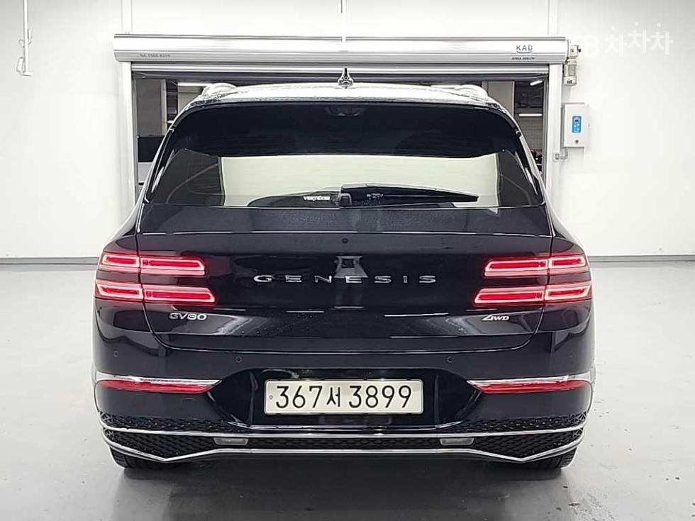 2024 Genesis GV80 photo