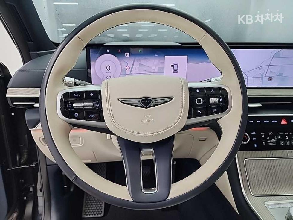 2024 Genesis GV80 photo