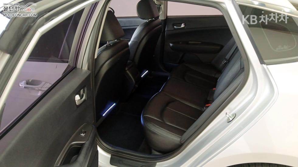 Kia K5 — miniaturë 15