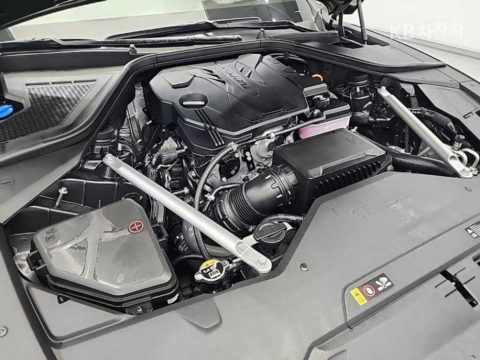 2025 Genesis G80(RG3) photo