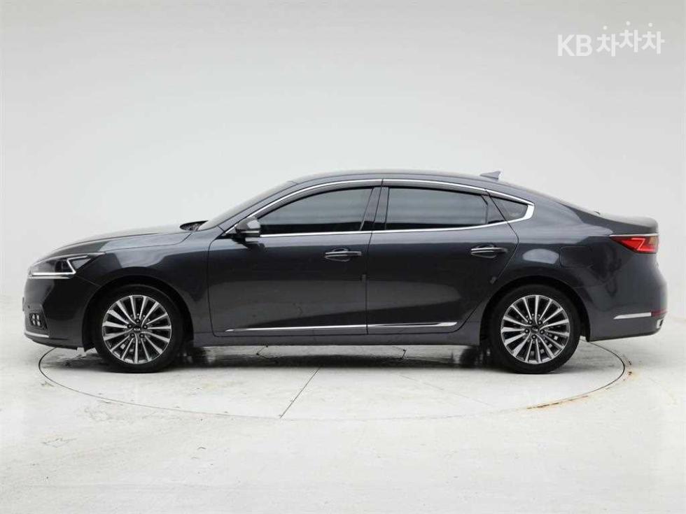Kia K7 — miniaturë 3