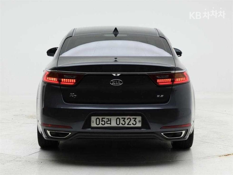 Kia K7 — miniaturë 5