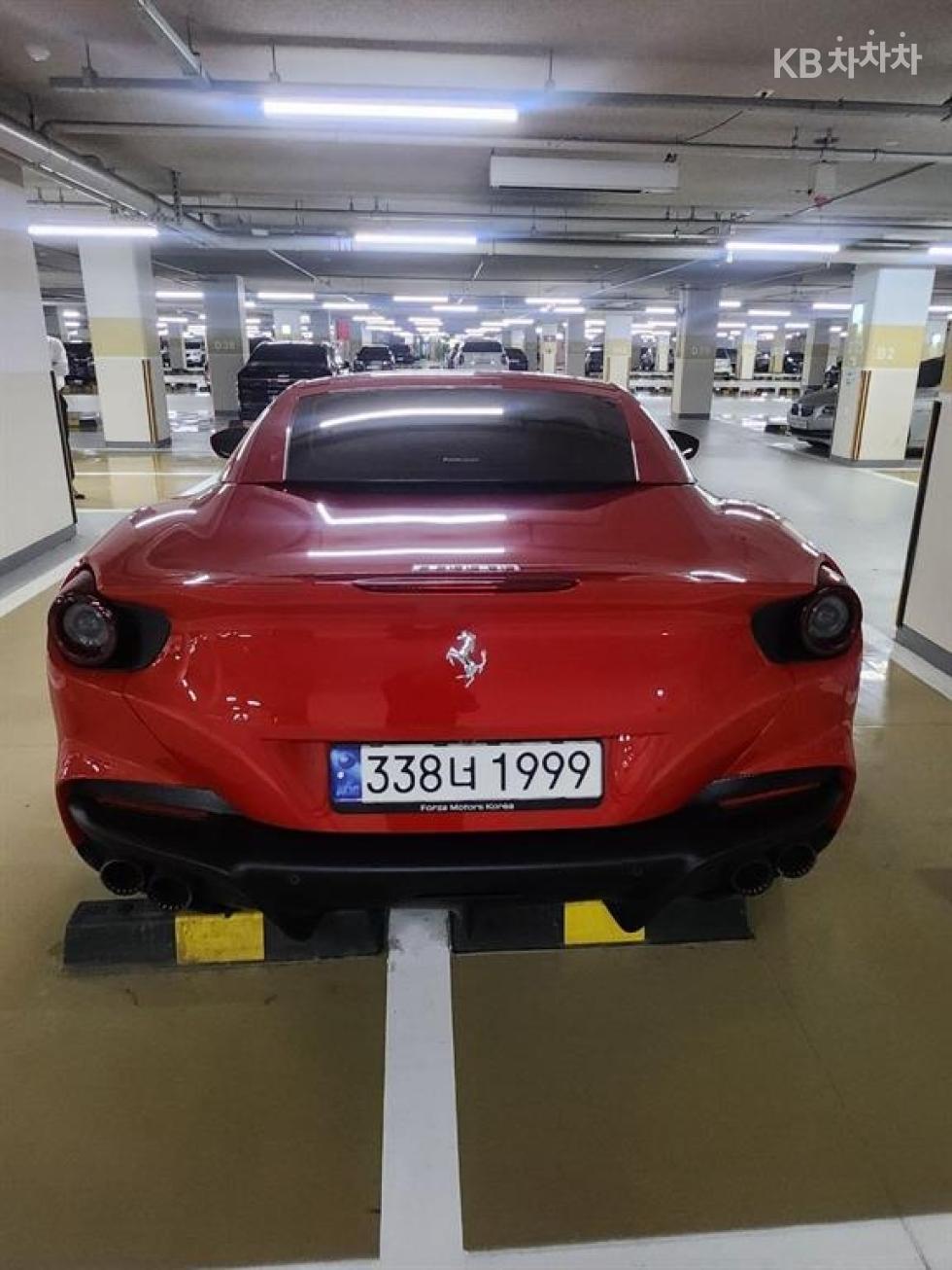Ferrari Portofino — miniaturë 5