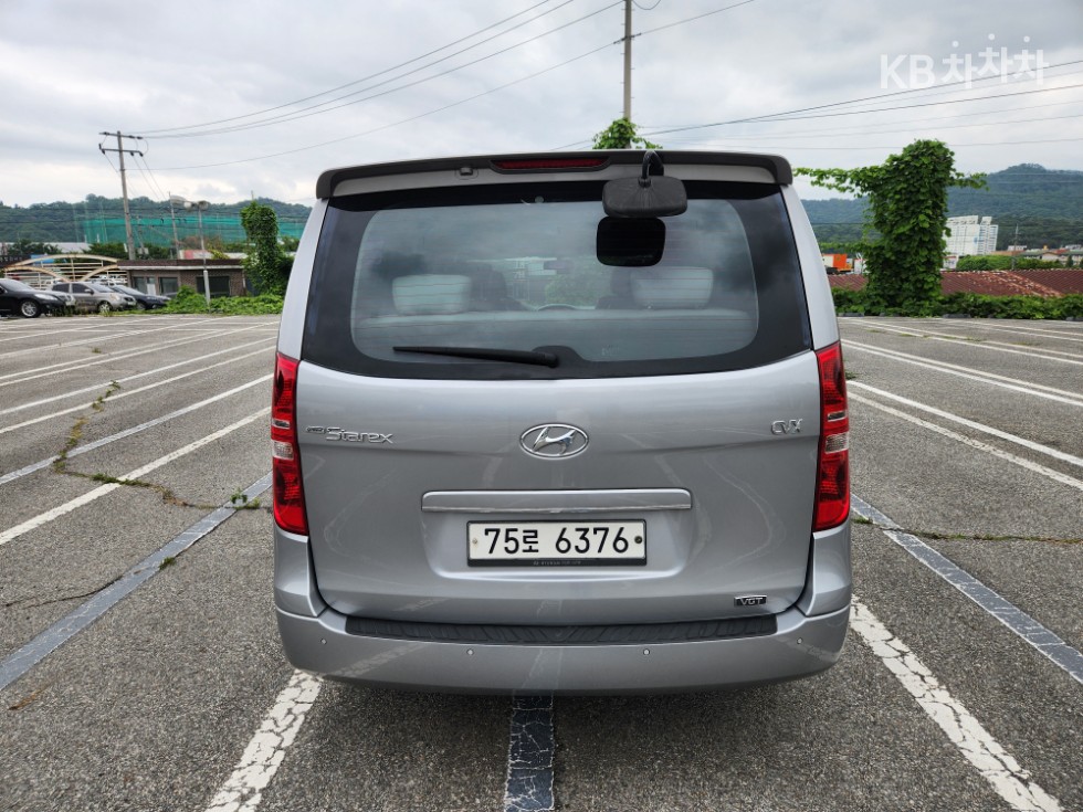 Hyundai Starex — miniaturë 2