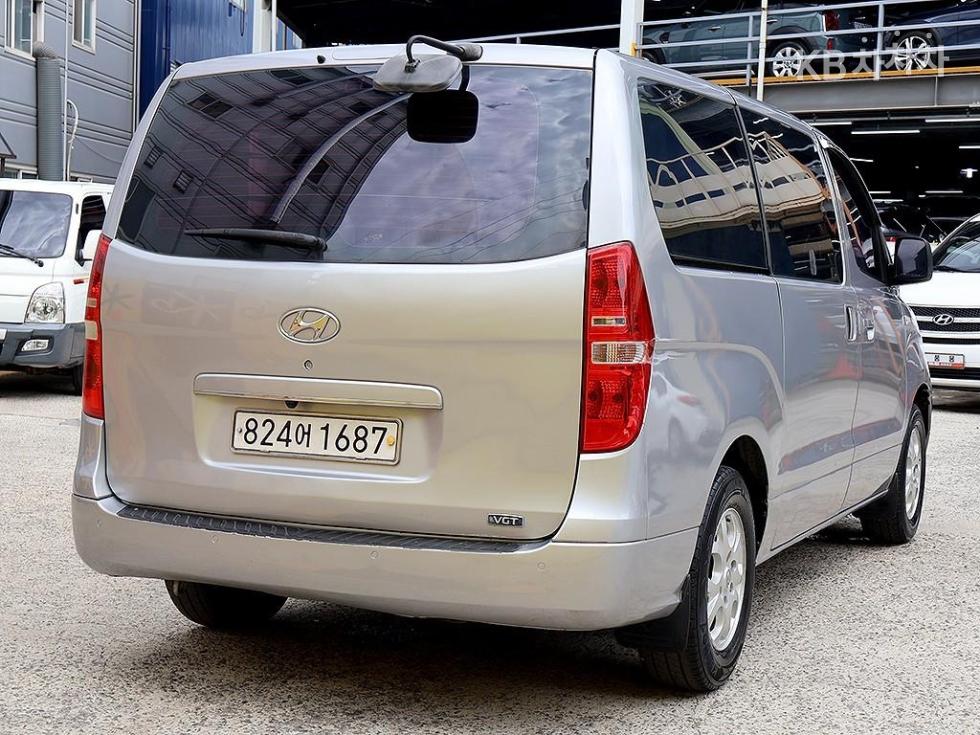 Hyundai Starex — miniaturë 4
