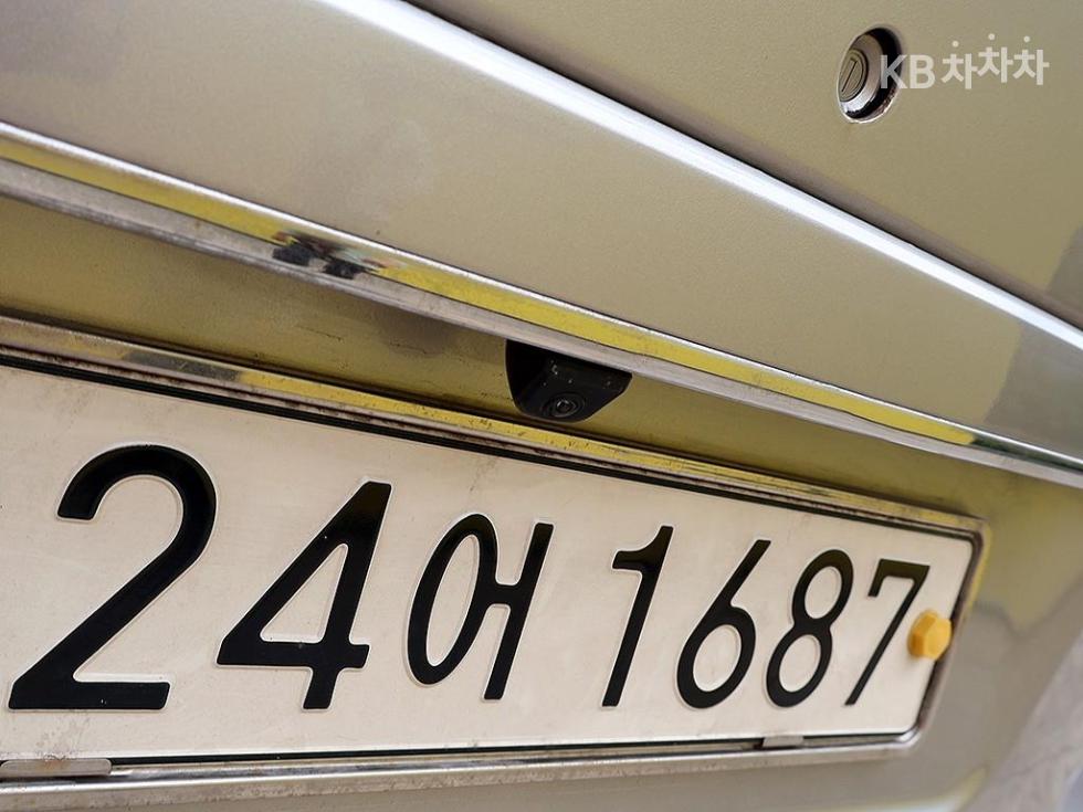 Hyundai Starex — miniaturë 16