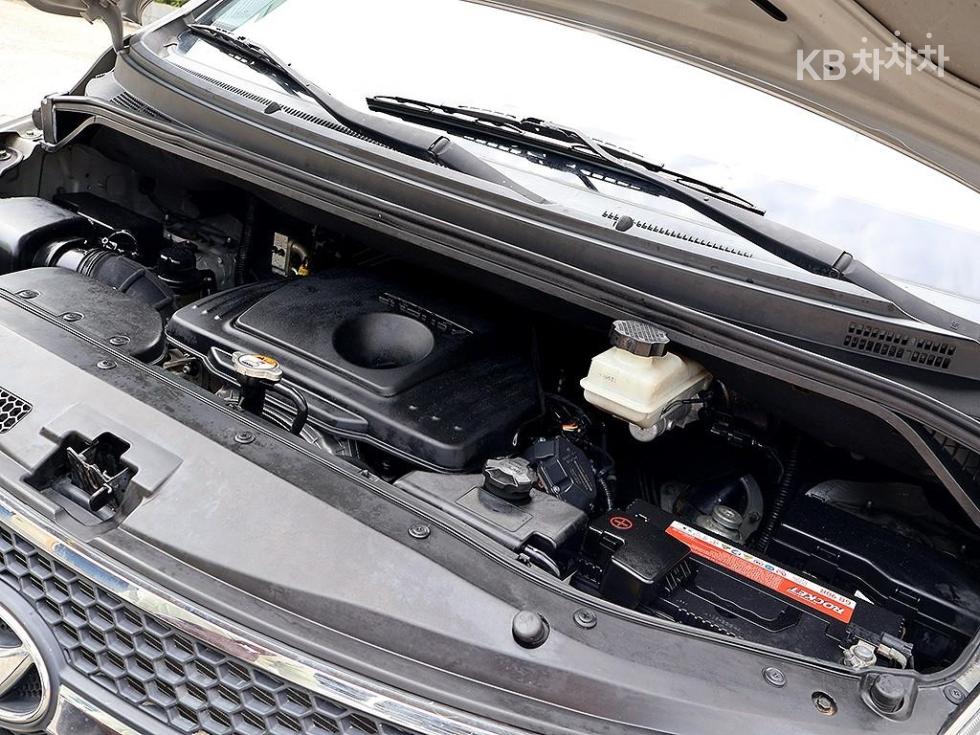 Hyundai Starex — miniaturë 19