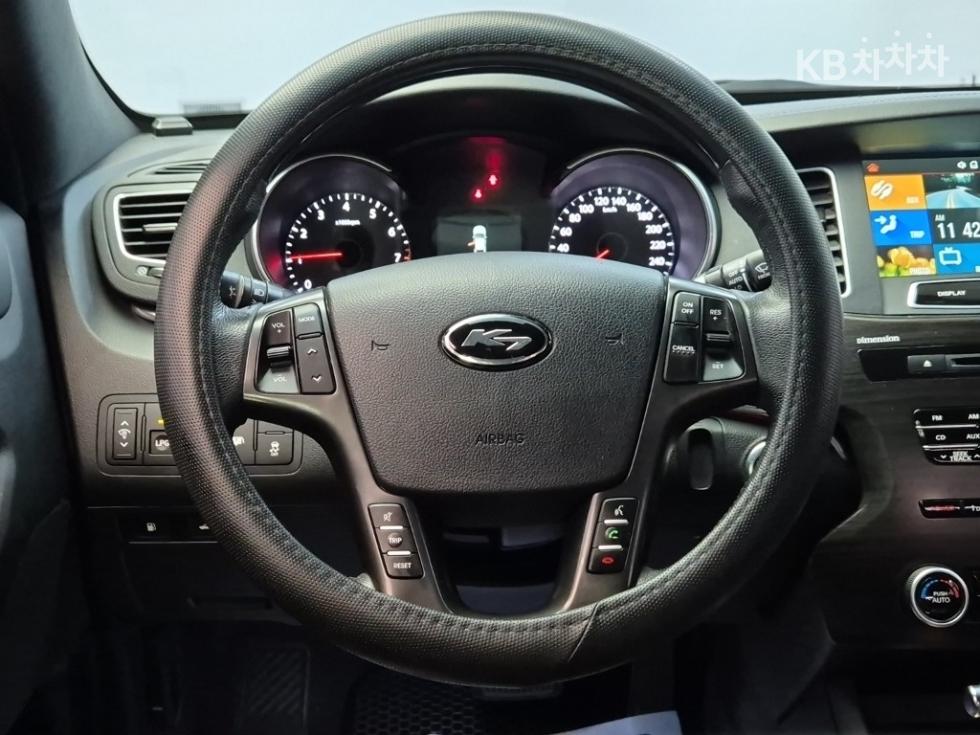 Kia K7 — miniaturë 9