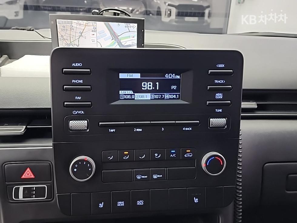 Hyundai Staria — miniaturë 10