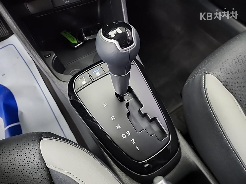 2023 Kia (JA) photo