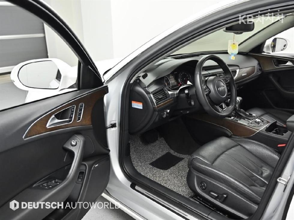 Audi A6 — miniaturë 11