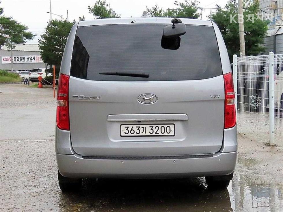 Hyundai Starex — miniaturë 4