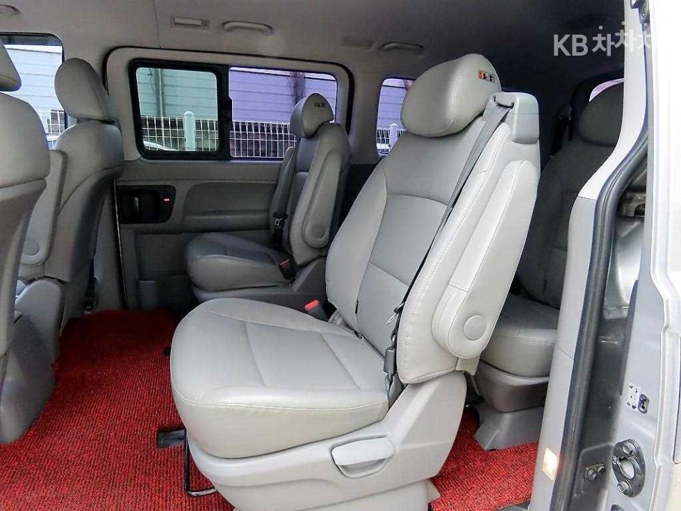 Hyundai Starex — miniaturë 6
