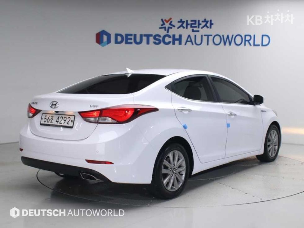 Hyundai Avante — miniaturë 2