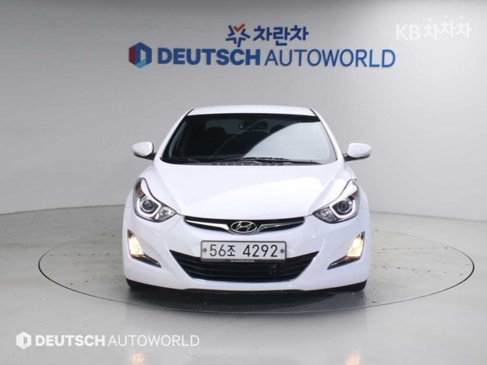 Hyundai Avante — miniaturë 3