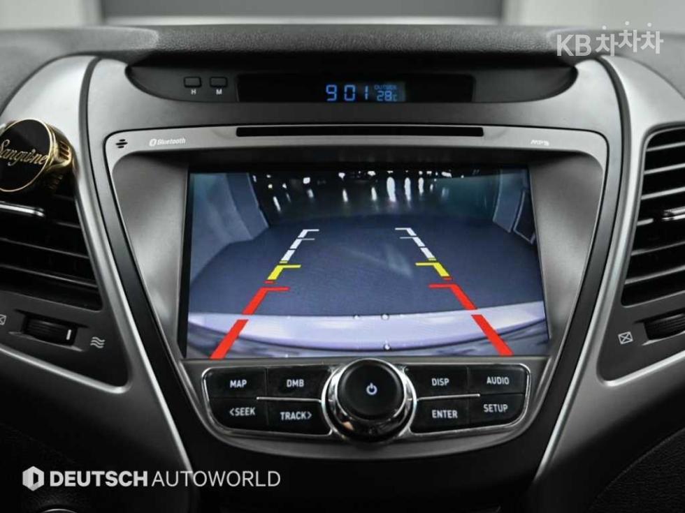 Hyundai Avante — miniaturë 15