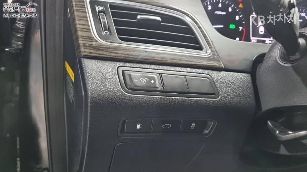 Hyundai Sonata — miniaturë 16