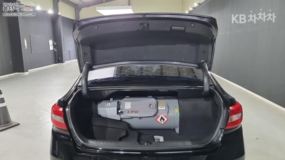 Hyundai Sonata — miniaturë 18