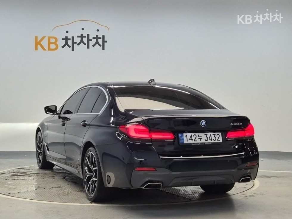 BMW 5er — miniaturë 3