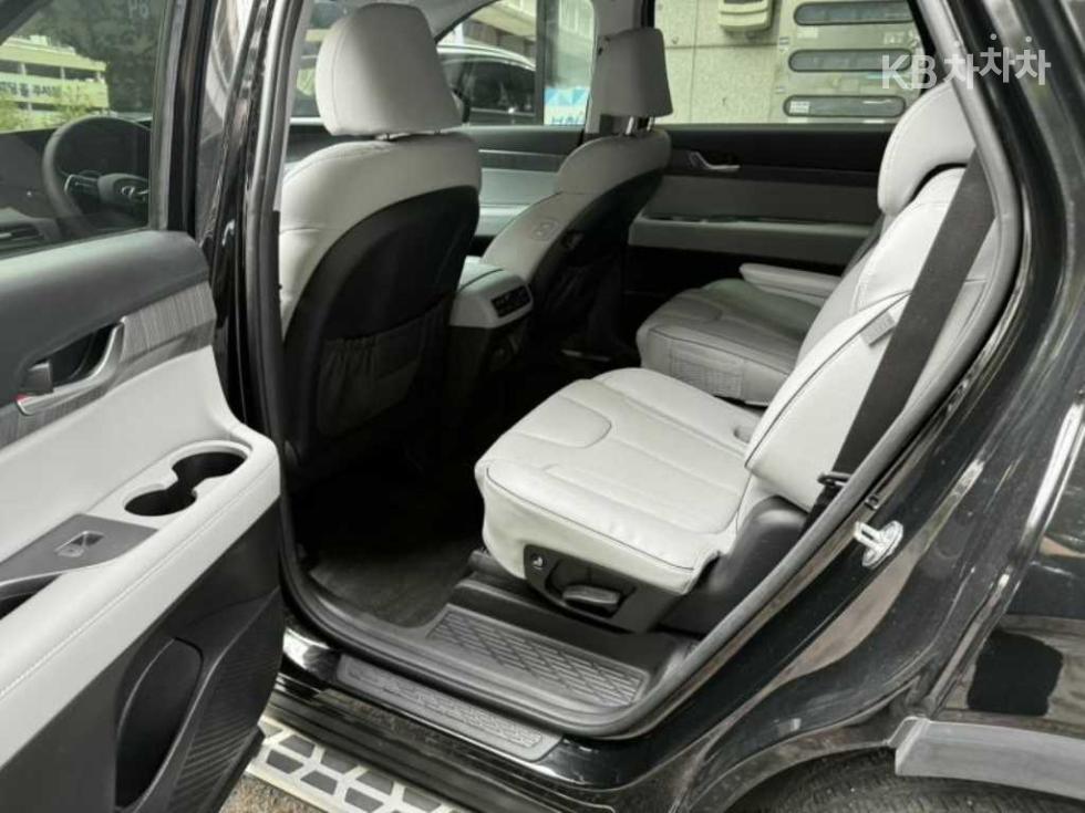 2023 Hyundai Used Car photo
