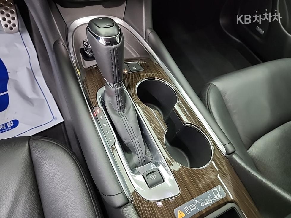Chevrolet Malibu — miniaturë 8