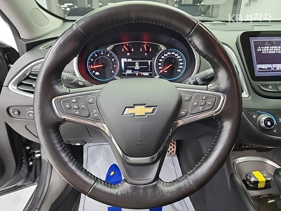 Chevrolet Malibu — miniaturë 9