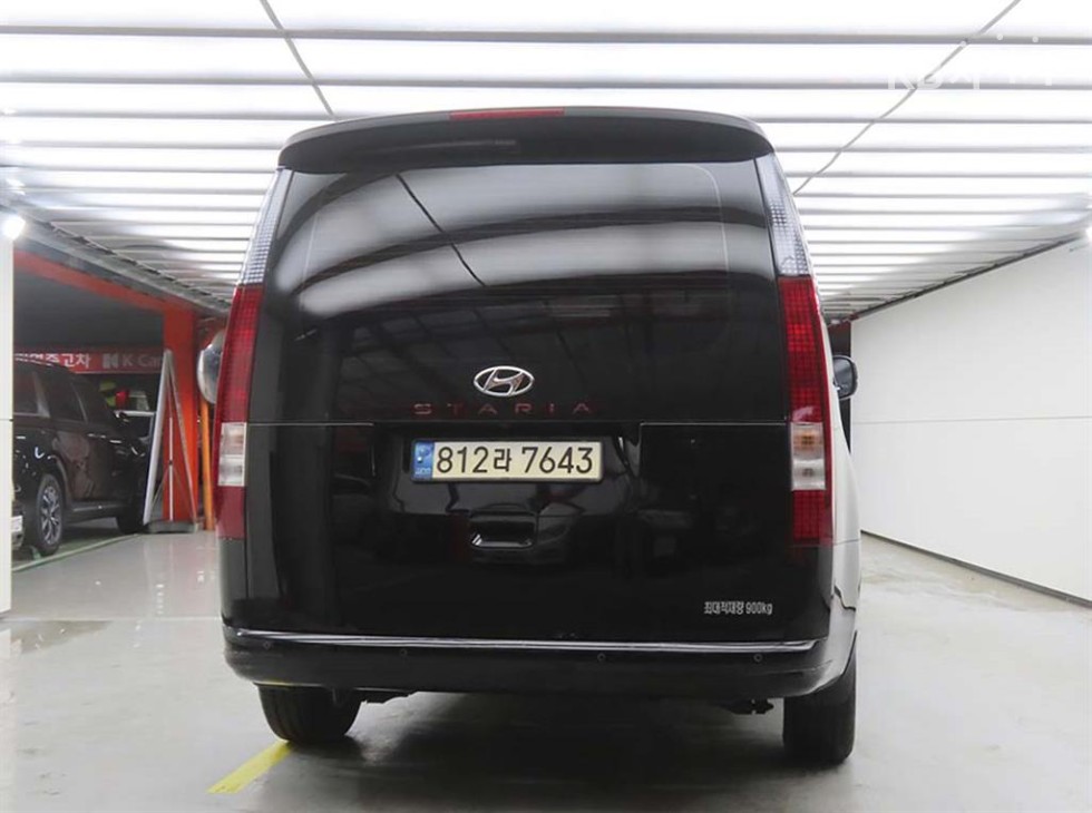 Hyundai Staria — miniaturë 3