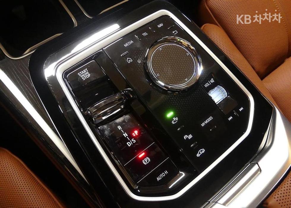 BMW 7er — miniaturë 7