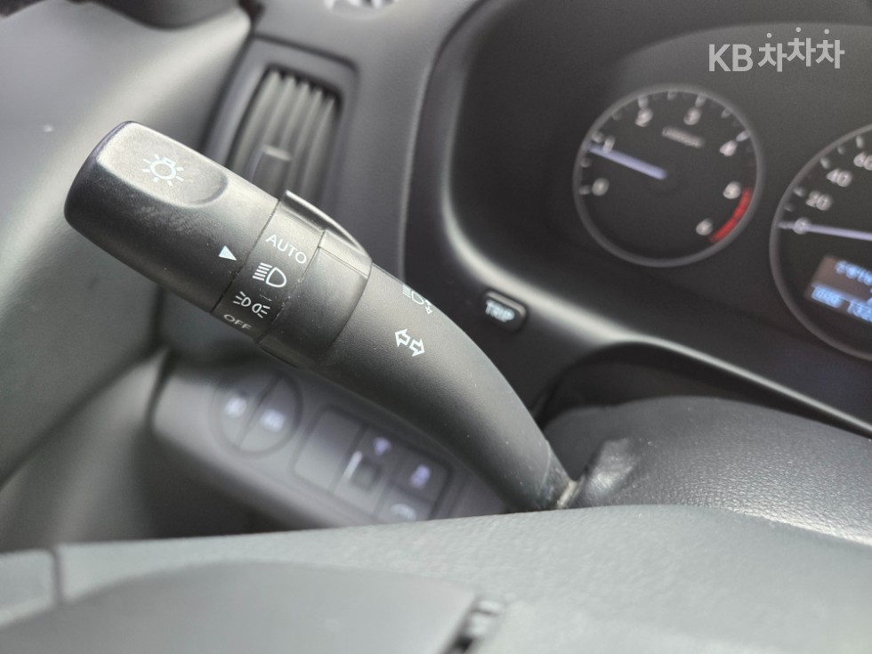 Hyundai Starex — miniaturë 18