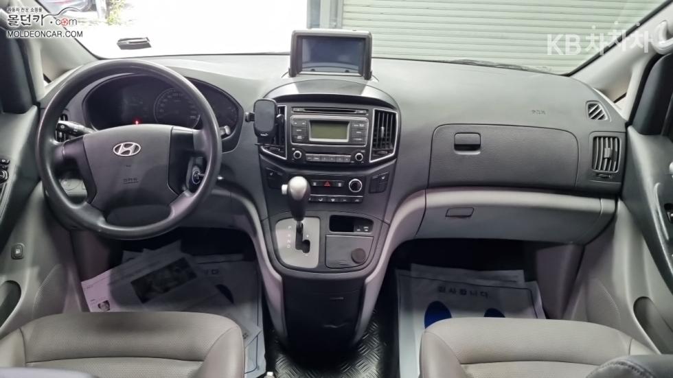 Hyundai Starex — miniaturë 7