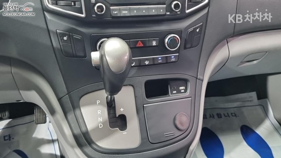 Hyundai Starex — miniaturë 14