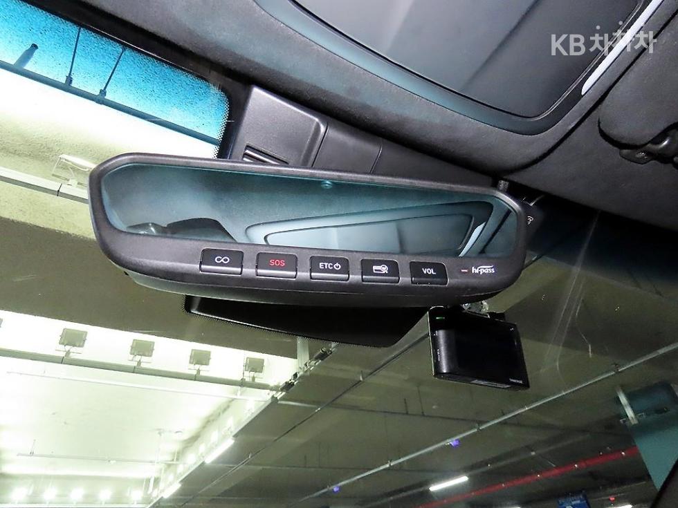 Genesis G70 — miniaturë 13