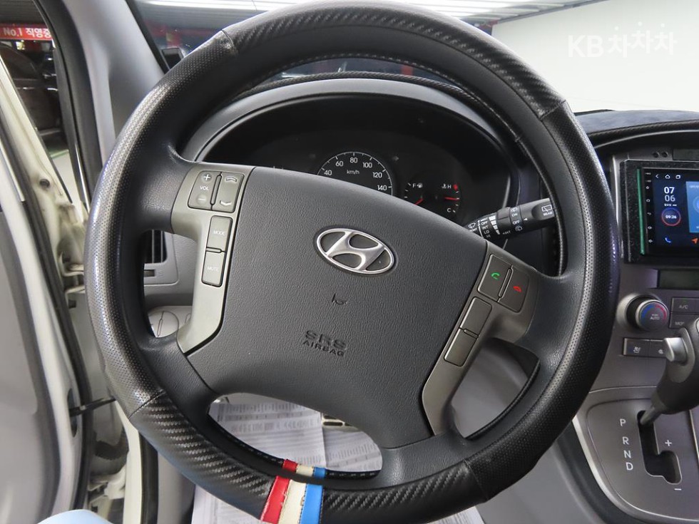 Hyundai Starex — miniaturë 8