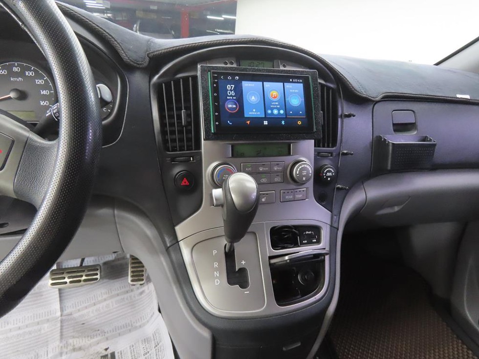 Hyundai Starex — miniaturë 10