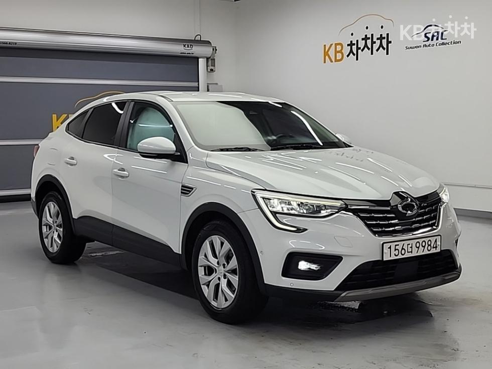 2020 Renault XM3 photo