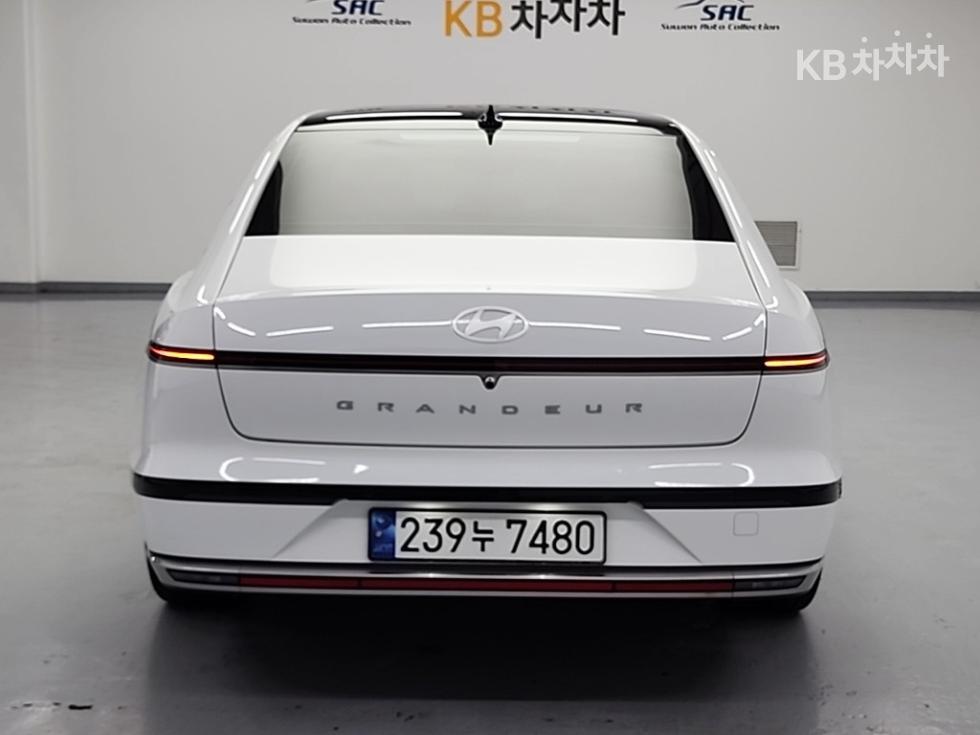 2023 Hyundai Used Car photo