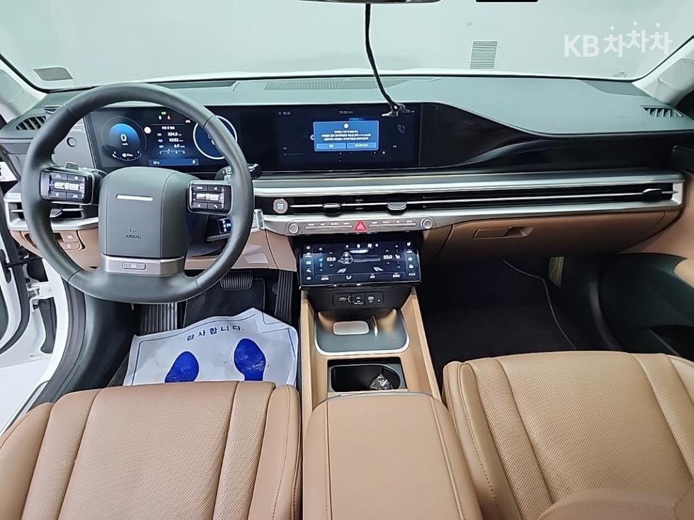2023 Hyundai Used Car photo