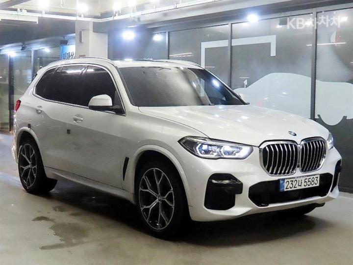 BMW X5 xDrive 40i M Sport — foto 1