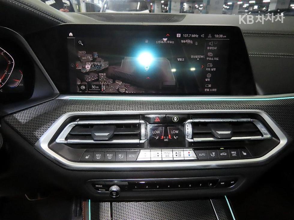 BMW X5 — miniaturë 11
