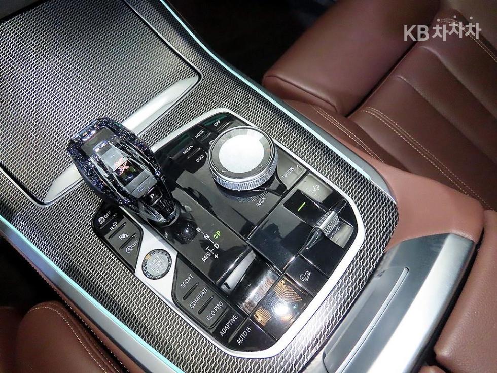 BMW X5 — miniaturë 12