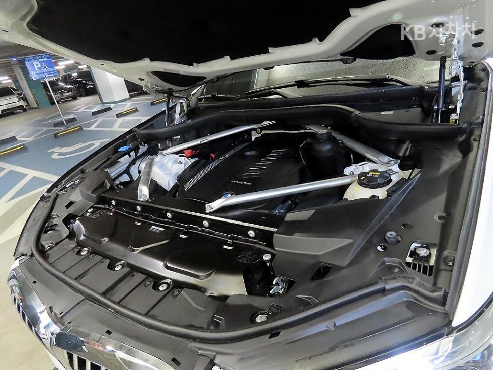 BMW X5 — miniaturë 19