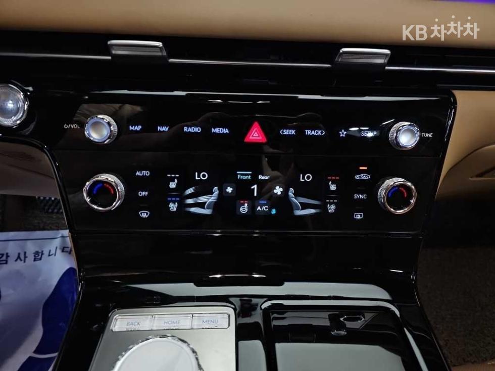 Genesis G80 — miniaturë 10