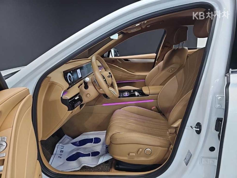 Genesis G80 — miniaturë 11