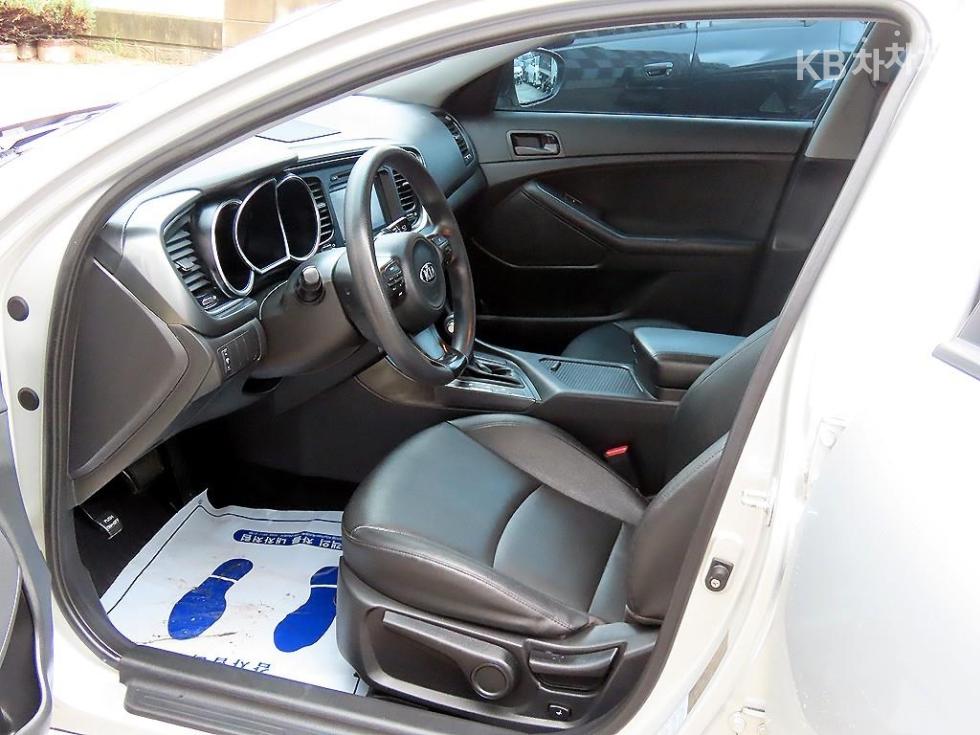 Kia K5 — miniaturë 5