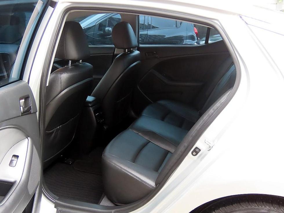 Kia K5 — miniaturë 6