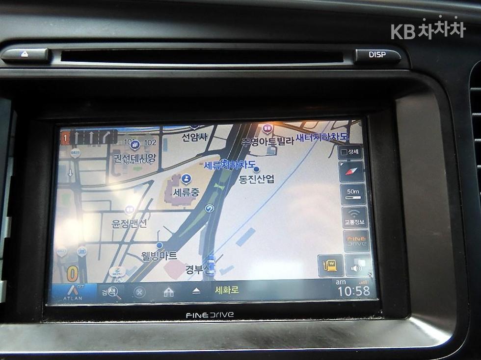 Kia K5 — miniaturë 13