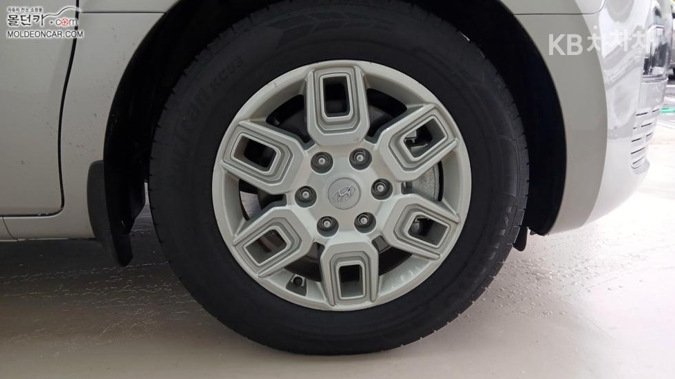 Hyundai Staria — miniaturë 6