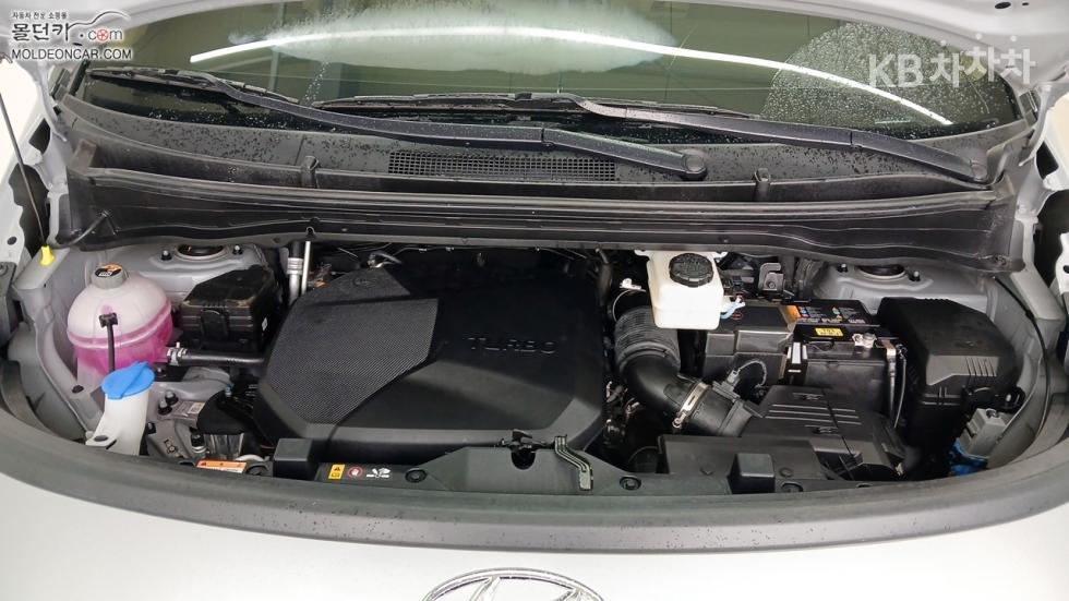 Hyundai Staria — miniaturë 8