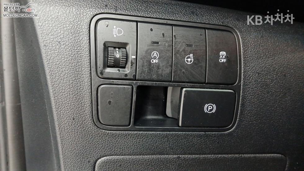 Hyundai Staria — miniaturë 16