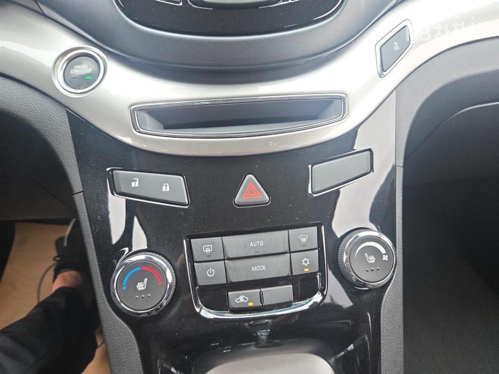 Chevrolet Orlando — miniaturë 12